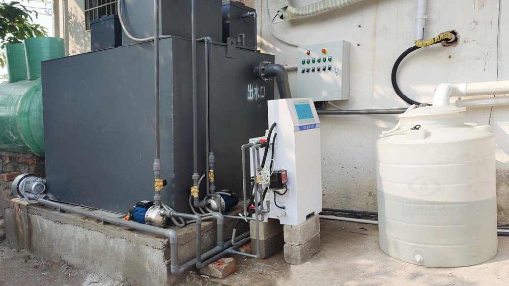 廣西省梧州市石橋鎮(zhèn)中心衛(wèi)生院實驗室污水處理設(shè)備安裝調(diào)試完成